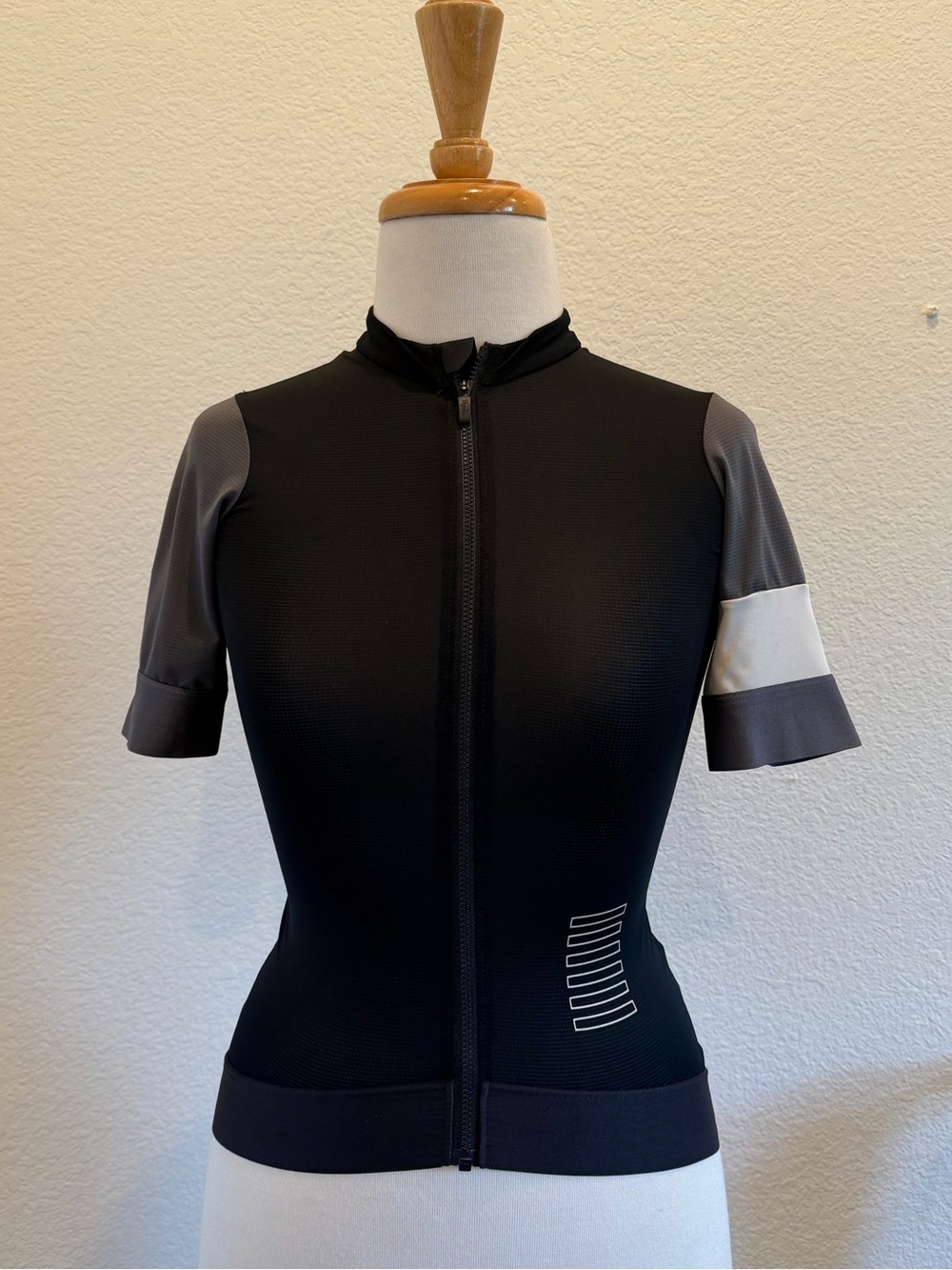 Rapha Women’s Black and Gray Short Sleeve Cycling Jersey